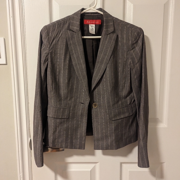 Anne Klein Gray Pinstripe One Button Wool Blend Stretchy Blazer (6P) - Picture 1 of 8